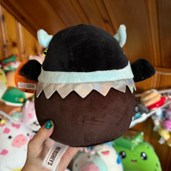 Patricio Hershey Vampire Squishmallow NWT Squishmallows - Picture 2 of 6